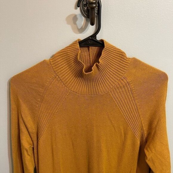 Lululemon Keep It Cozy Dress - Picture 5 of 9